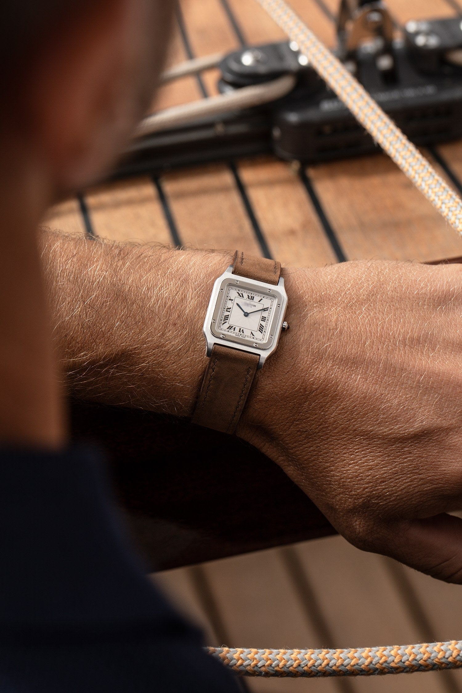 Car-Tier Ultra-Thin Luxury Watch